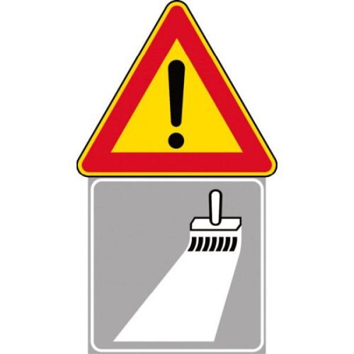 Segnali orizzontali in rifacimento
