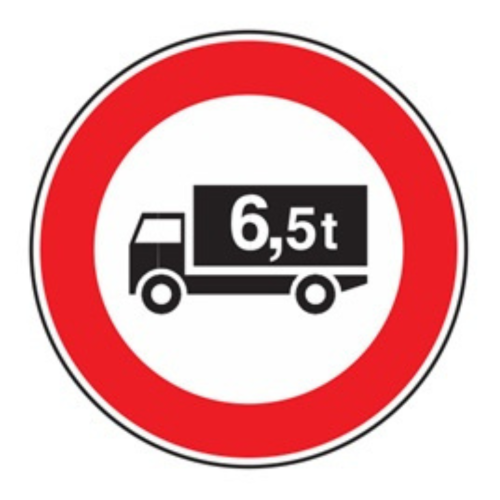 Transito vietato ai veicoli di massa a pieno carico superiore a 6,5 ton.