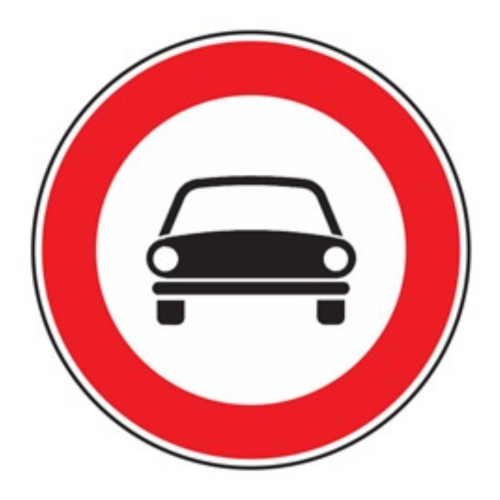 Transito vietato a tutti gli autoveicoli