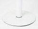 TEND005-colonnina-segnapercorso-bianca-base-anti-inciampo-con-vite-1024x1024